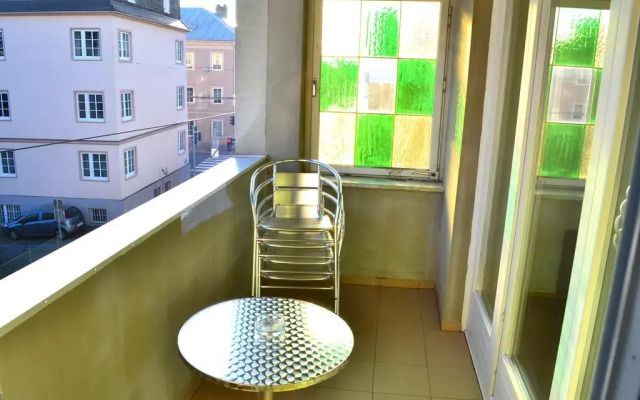Отель Easyapartments Riverside Зальцбург балкон