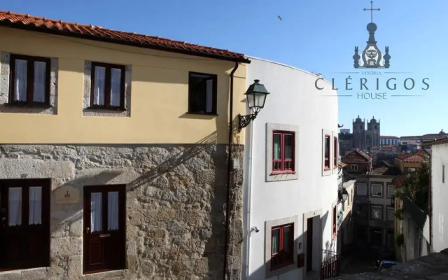 Отель Vitória Clérigos House вид на фасад