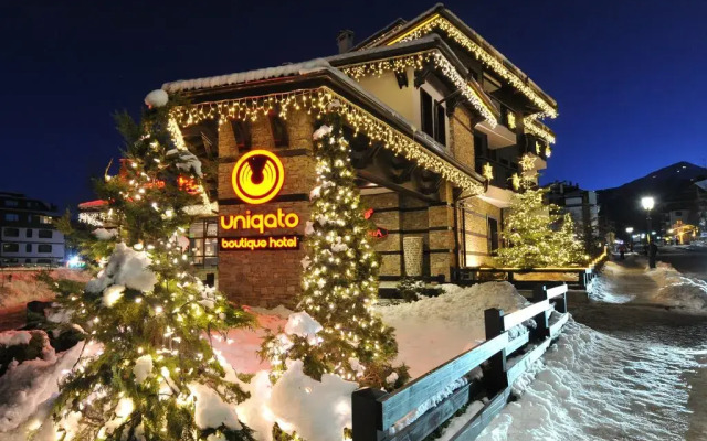 Uniqato Hotel вид на фасад