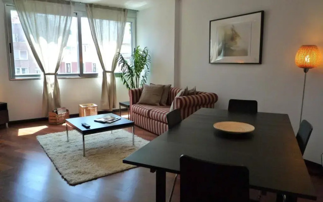 Отель DFlat Escultor Madrid Apartments Испания, Мадрид - отзывы, цены и фото номеров - забронировать отель DFlat Escultor Madrid Apartments онлайн комната для гостей