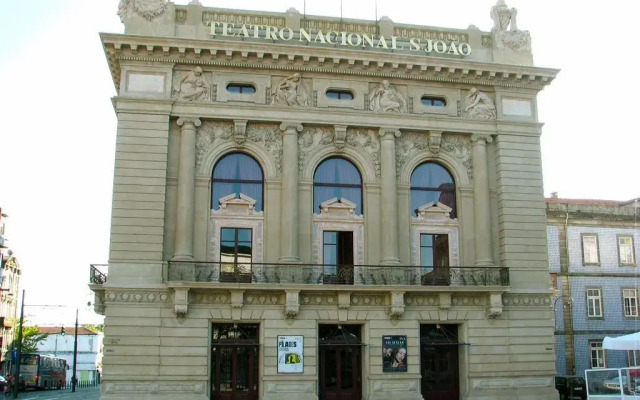 Hotel Royal вид на фасад
