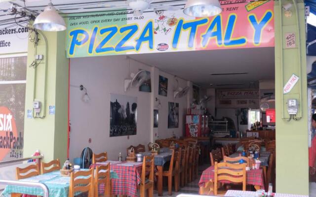 Pizza Italy Restaurant & Guesthouse 0