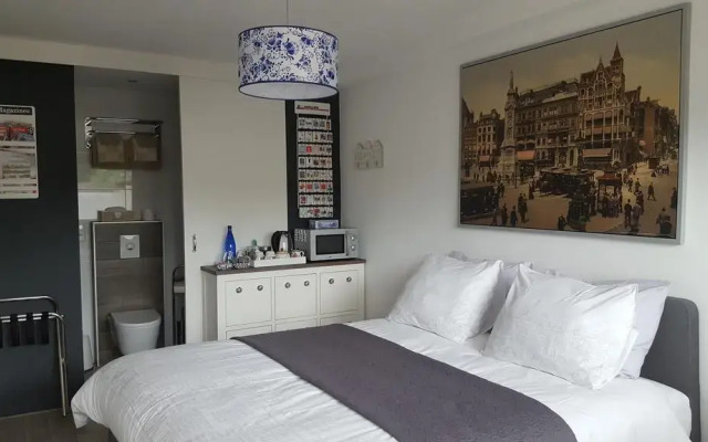 Отель JamieK's BnB Нидерланды, Амстердам - отзывы, цены и фото номеров - забронировать отель JamieK's BnB онлайн комната для гостей