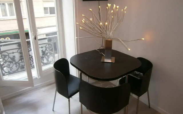 Отель Appartements Bellecour - Lyon Cocoon Франция, Лион - отзывы, цены и фото номеров - забронировать отель Appartements Bellecour - Lyon Cocoon онлайн комната для гостей