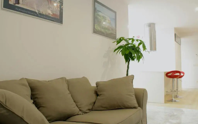 Отель Central Luxury- SSHousing комната для гостей