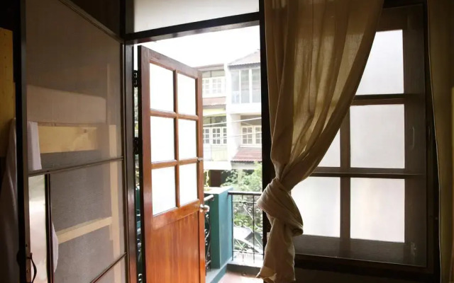 Deng Ba Hostel Бангкок комната для гостей