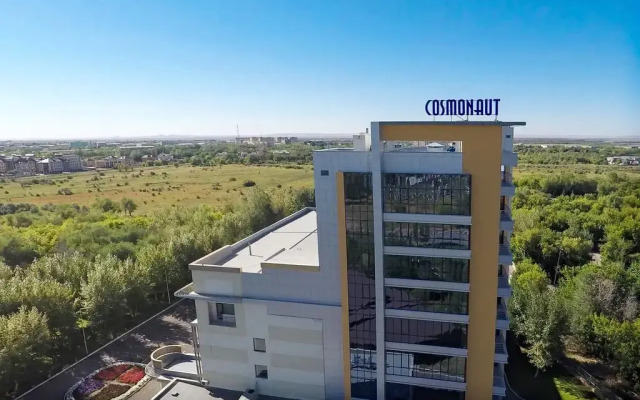 Гостиница Cosmonaut Казахстан, Караганда - отзывы, цены и фото номеров - забронировать гостиницу Cosmonaut онлайн парковка