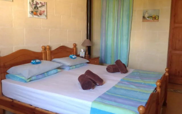 Отель St. Agnes Bed and Breakfast комната для гостей