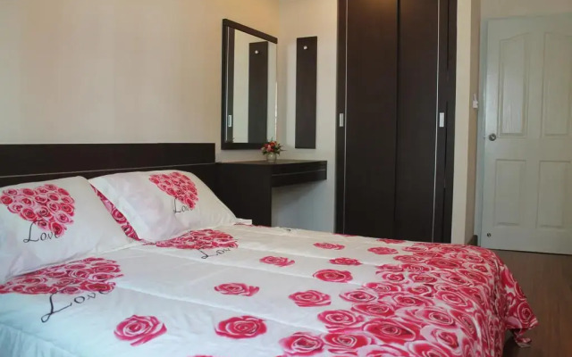 Апартаменты Phuket Villa Patong Apartment комната для гостей