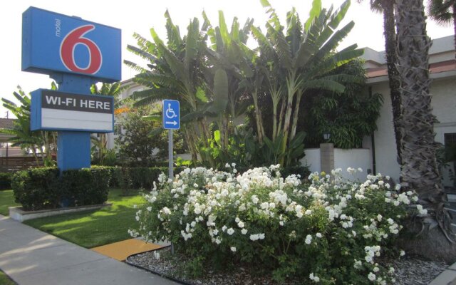 Motel 6 Anaheim CA 1