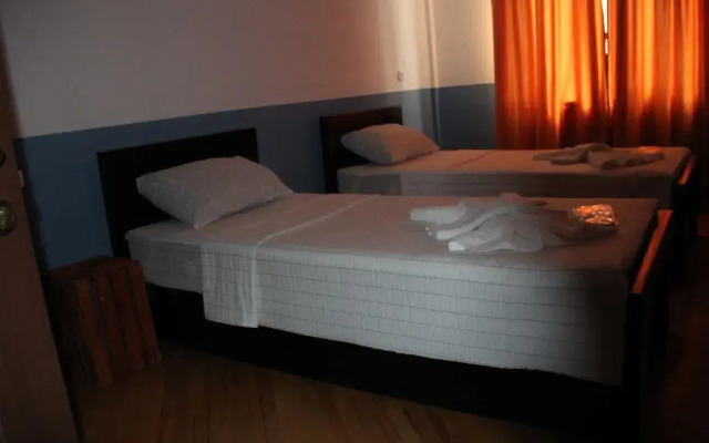 Exclusive Hotel комната для гостей