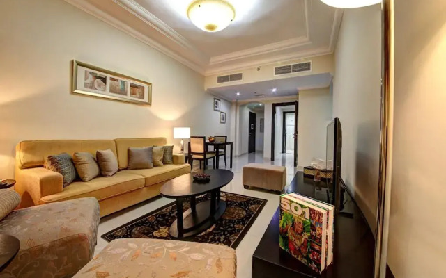 Adamo Hotel Apartments комната для гостей