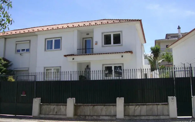 Отель Fantastic Villa - Central Lisbon вид на фасад
