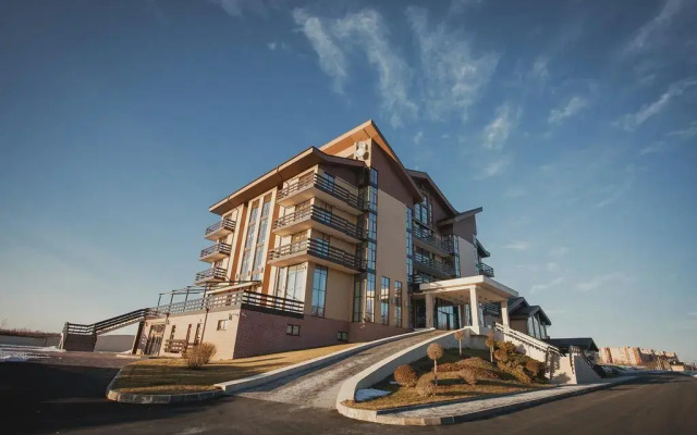 Гостиница Superior Golf and SPA Resort вид на фасад