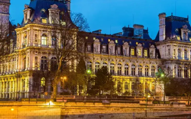 Отель Louvre Rivoli Франция, Париж - отзывы, цены и фото номеров - забронировать отель Louvre Rivoli онлайн вид на фасад