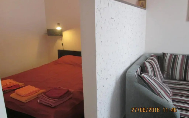 Апартаменты Apartments near the sea in the center Одесса комната для гостей