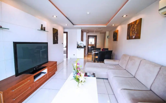 Отель Hyde Park Residence by Pattaya Sunny rentals Паттайя комната для гостей