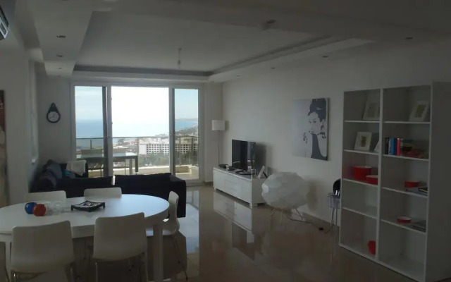 Отель Sunset Beach Vip 2 Residences комната для гостей