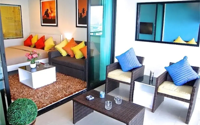 Апартаменты Bliss Patong Modern Studio комната для гостей