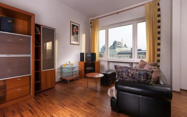 Апартаменты Dharma Yoga Residence Apartments комната для гостей