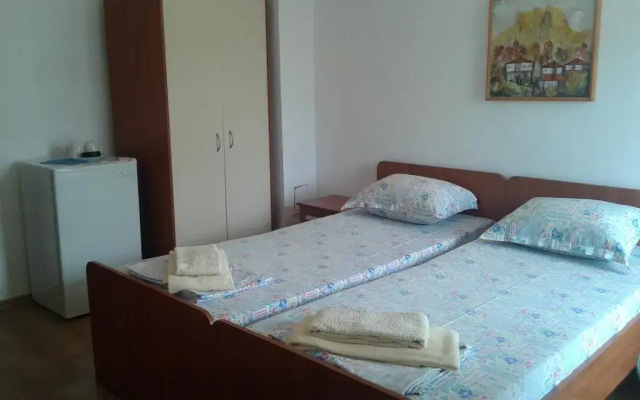 Отель Sveti Georgi Guest House Болгария, Равда - отзывы, цены и фото номеров - забронировать отель Sveti Georgi Guest House онлайн комната для гостей