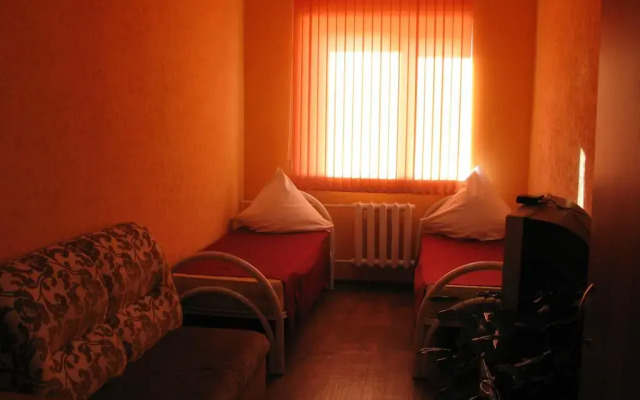 Novozhenovsky Hotel комната для гостей