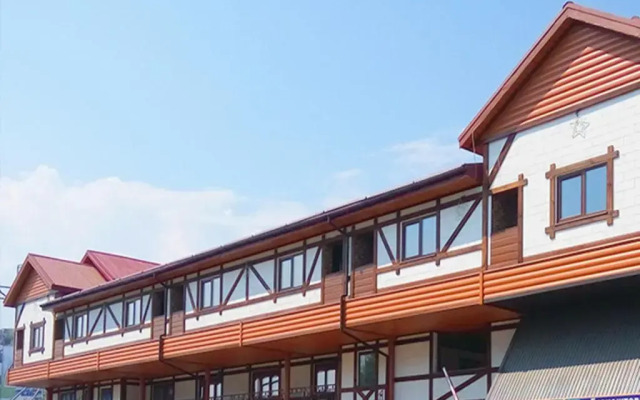 Advenus Hotel вид на фасад
