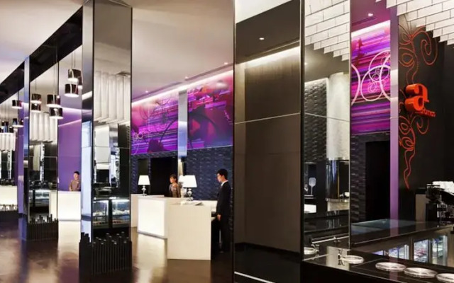 Отель Radisson Suites Bangkok Sukhumvit Бангкок развлечения