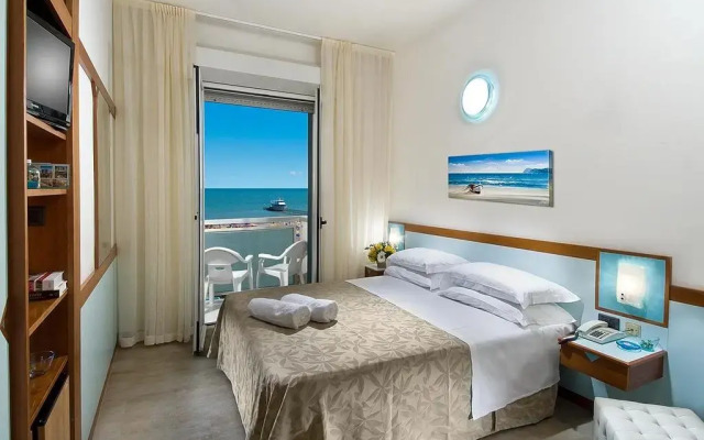 Hotel San Giorgio Римини комната для гостей