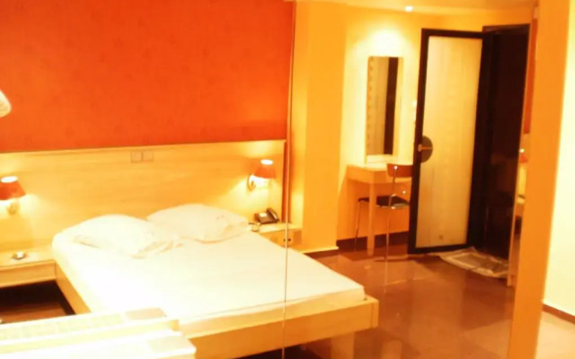 Hotel Niki Piraeus комната для гостей