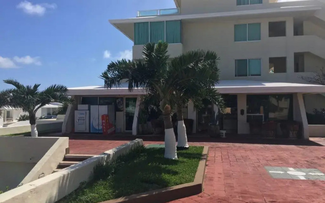 Отель Cancun Condo Rent вид на фасад