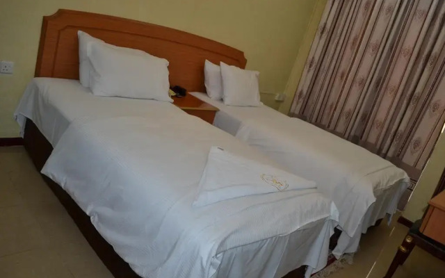 Maaeen Hotel комната для гостей