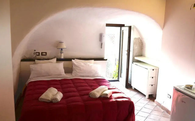 Отель Guest House Spinuzza Чефалу комната для гостей
