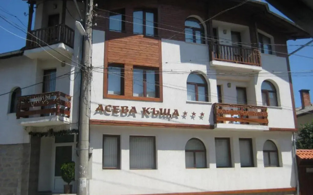 Aseva House Family Hotel вид на фасад