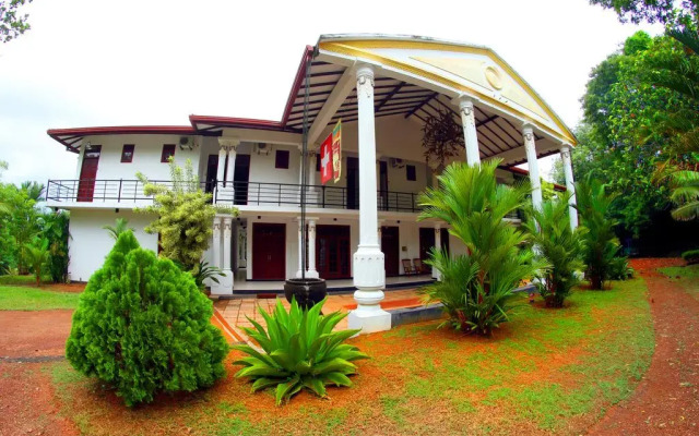 Отель Sobaco Nature Resort Бентота вид на фасад
