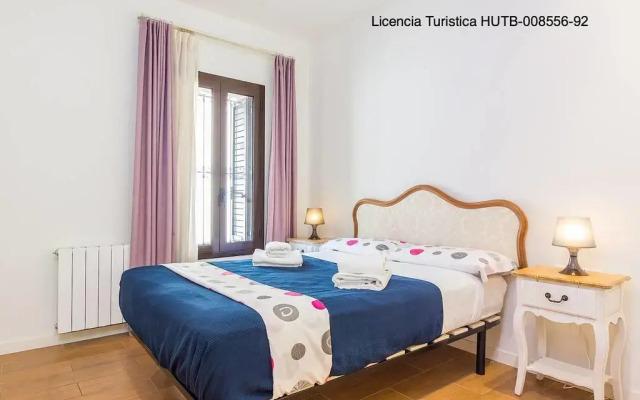Отель Carre de L'alzina Apartment Испания, Барселона - отзывы, цены и фото номеров - забронировать отель Carre de L'alzina Apartment онлайн комната для гостей