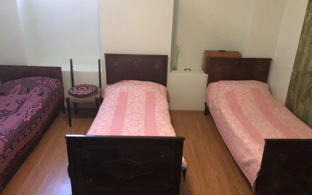 Отель Armen's B&B Армения, Татев - отзывы, цены и фото номеров - забронировать отель Armen's B&B онлайн комната для гостей