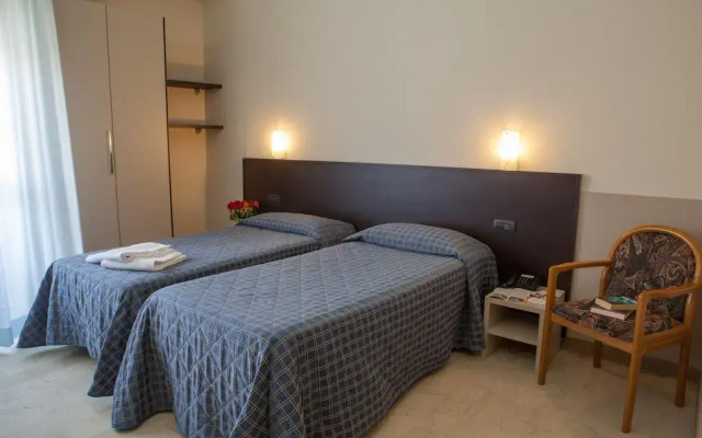 Отель Auto Park Hotel Италия, Флоренция - 2 отзыва об отеле, цены и фото номеров - забронировать отель Auto Park Hotel онлайн комната для гостей