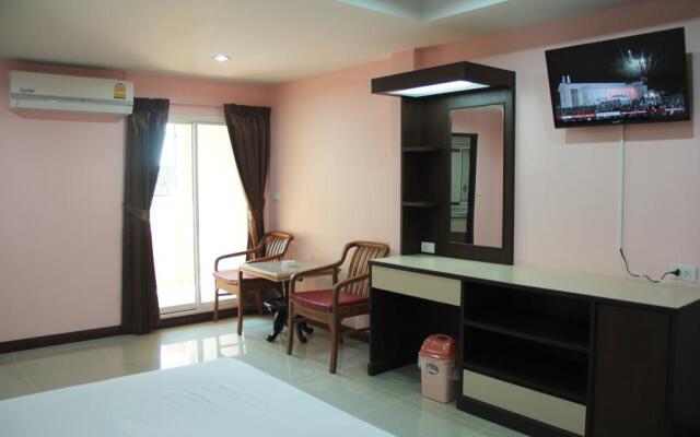 A.A. Pattaya Ville Hotel 0