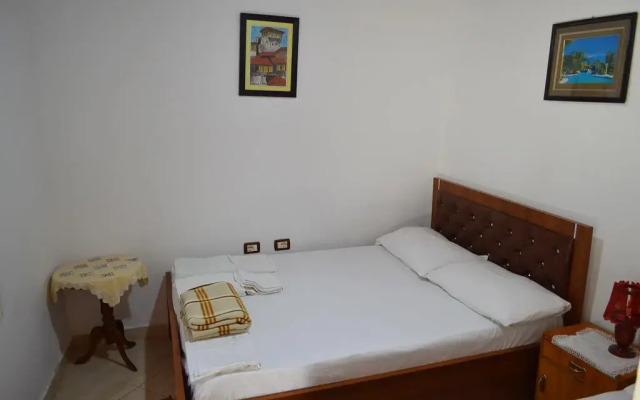 Отель Tomor Shehu Guest House Албания, Берат - отзывы, цены и фото номеров - забронировать отель Tomor Shehu Guest House онлайн комната для гостей