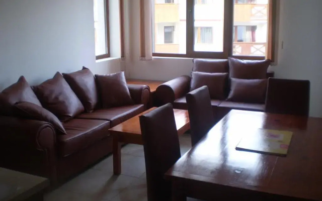 Апартаменты Marks' Apartment in Bansko Банско комната для гостей