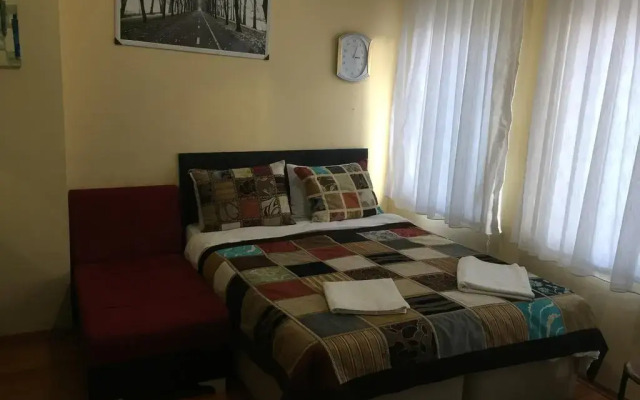Shabby Apart Hotel Hostel комната для гостей