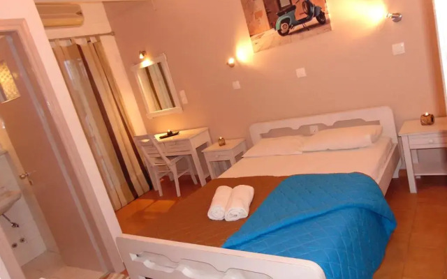 Отель Sweet Dreams Rooms Греция, Остров Санторини - отзывы, цены и фото номеров - забронировать отель Sweet Dreams Rooms онлайн комната для гостей