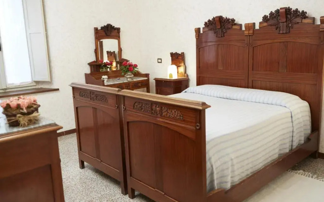 Отель Agriturismo L'Ulivo Сполето комната для гостей
