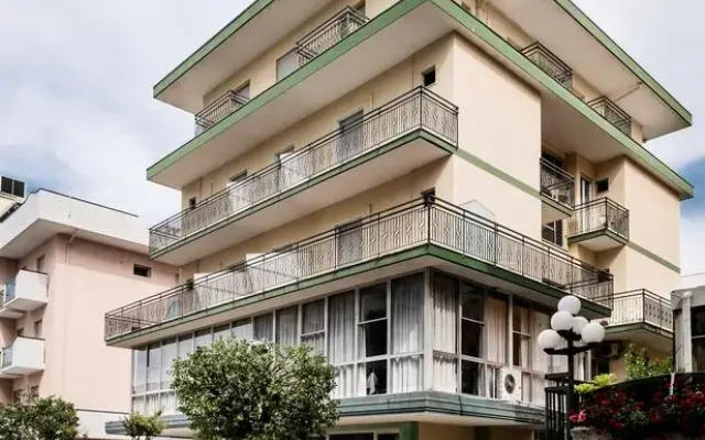 Hotel Belmar вид на фасад