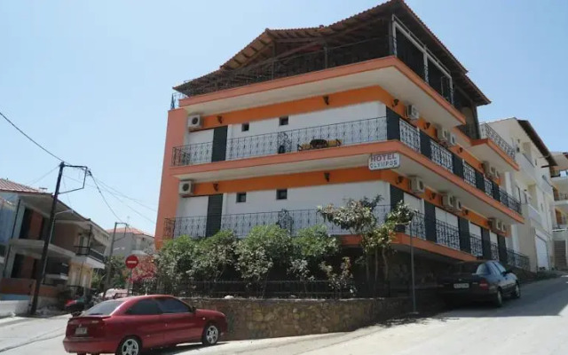 Hotel Olympos вид на фасад
