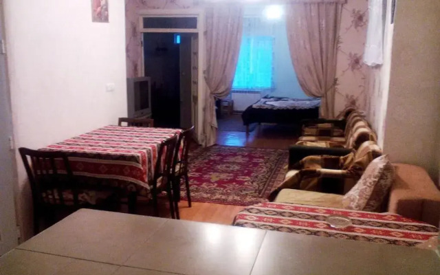 Отель At Kechareci Holiday Home комната для гостей