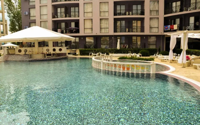 Apartments In Rainbow Holiday Complex