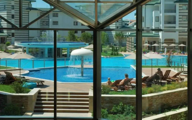 Отель Emerald Resort Studios Болгария, Равда - отзывы, цены и фото номеров - забронировать отель Emerald Resort Studios онлайн комната для гостей