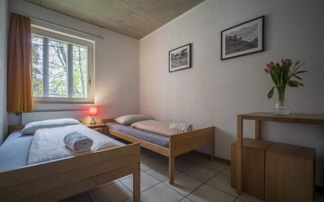 Youth Hostel Sion 2